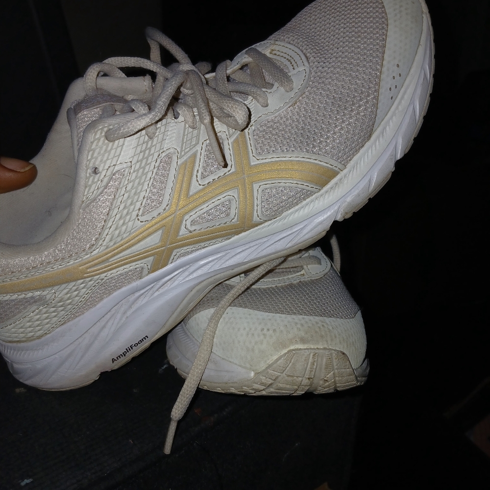 Asics - Picture 4 of 5